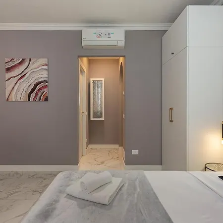 Emerald Апартаменты Стреза