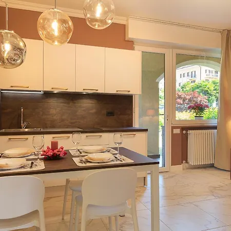 Апартаменты Emerald